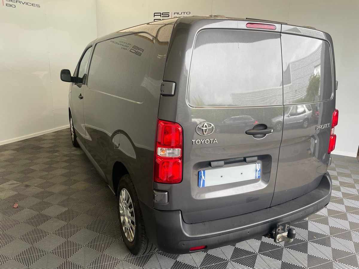 Toyota ProAce 2.0 Bluehdi 145 BUSINESS    PREMIERE MAIN