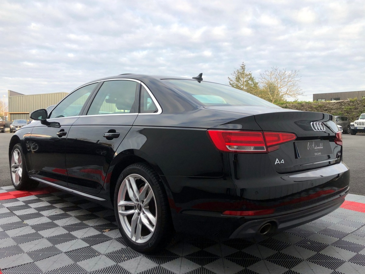 Audi A4 V ULTRA 2.0 TDI 150 CH S-LINE S-TRONIC7