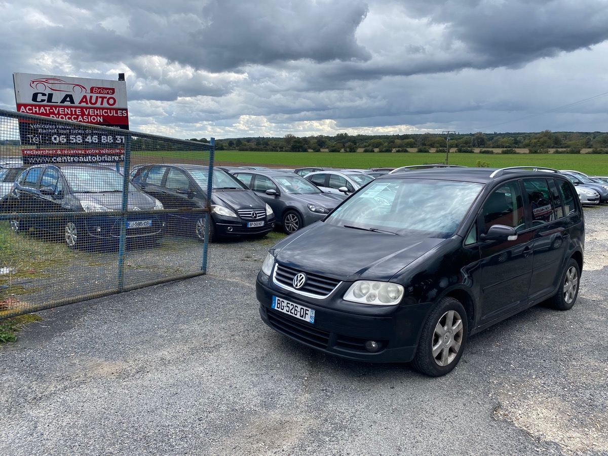 Volkswagen Touran 2.0 tdi 140cv boite auto entièrement révisé et garantie 3 mois