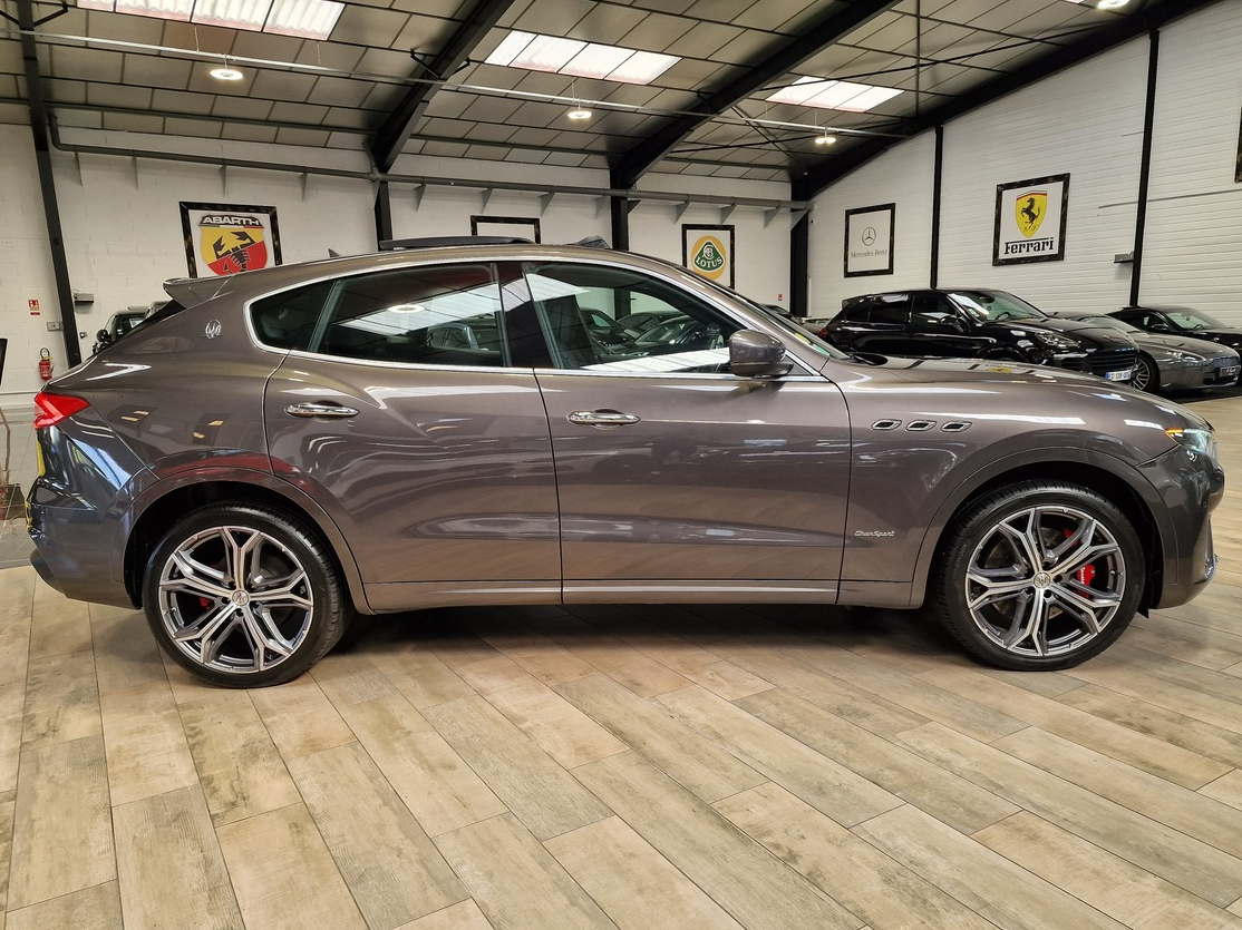 Maserati Levante 3.0 V6 Q4 GRANSPORT 275 PHASE 2 j