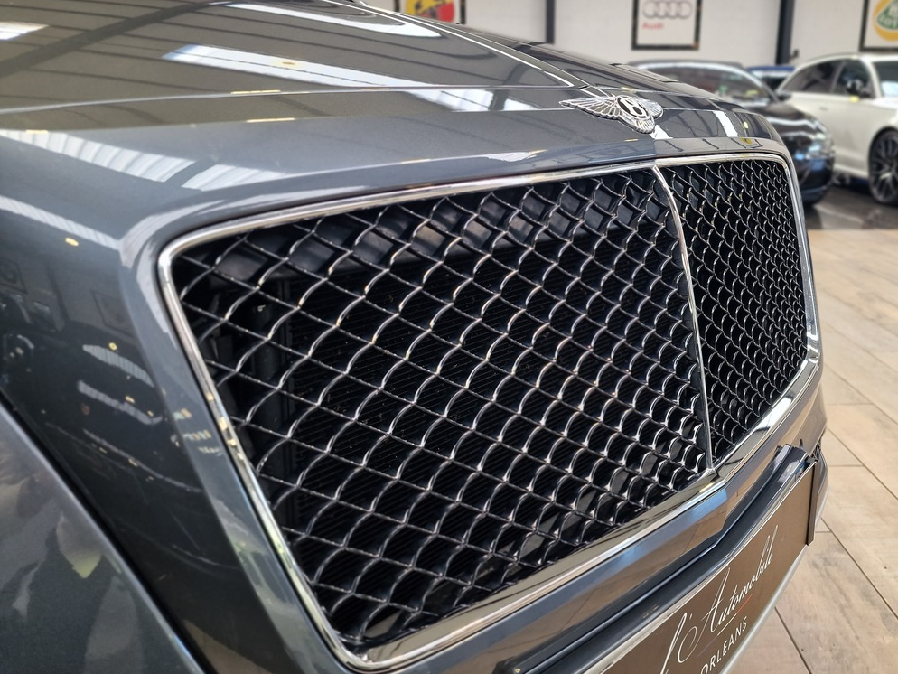 Bentley Bentayga 4.0 DIESEL 435 1°MAIN FRANCAIS f