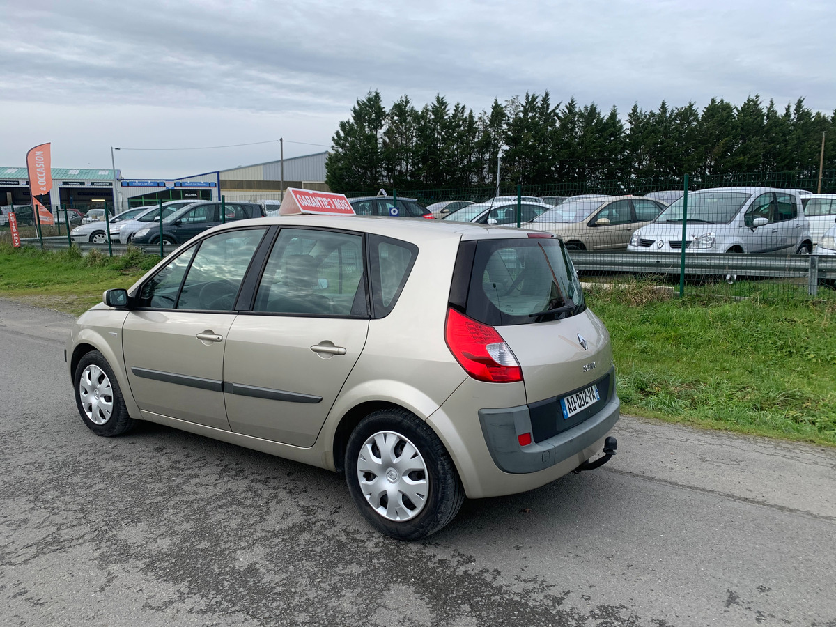 RENAULT Scenic 1.9 DCI 130CH 141305KM