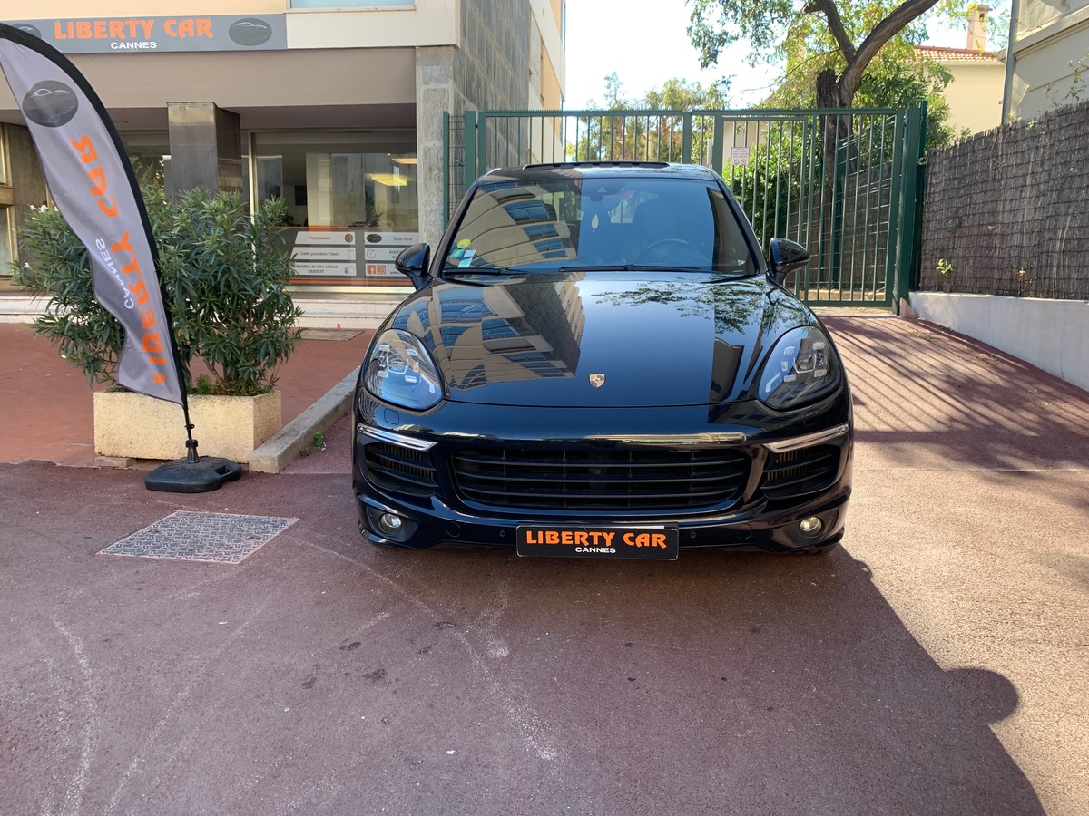 Porsche Cayenne s V8 Platinium Edition 385 cv