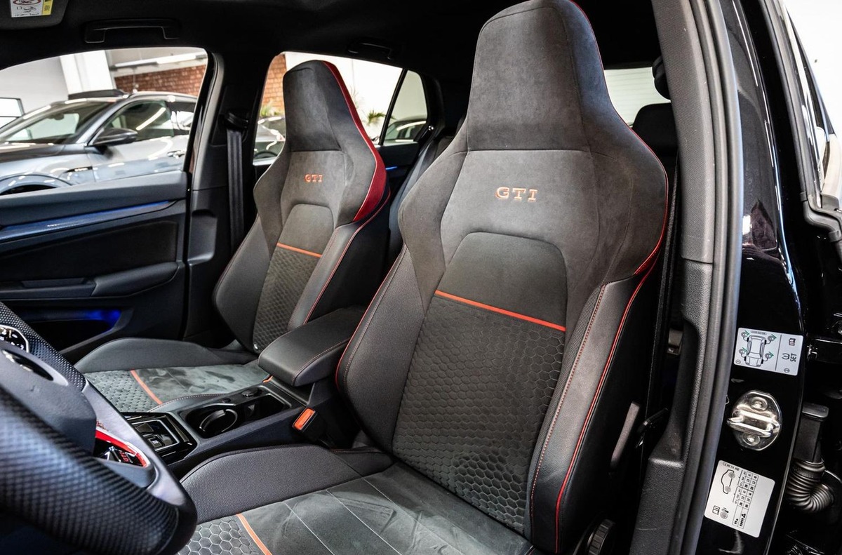 Volkswagen Golf VIII 2.0 TSI 300ch GTI Clubsport DSG7
