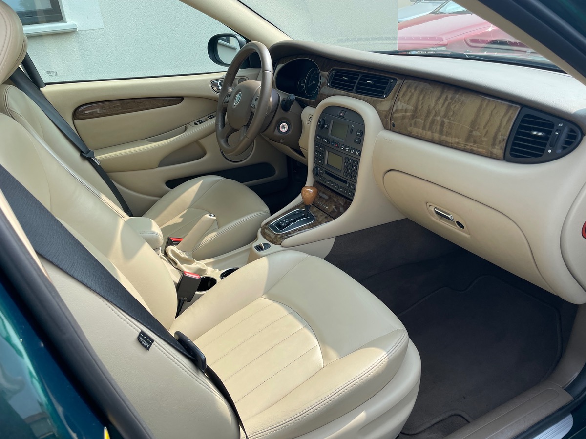 Jaguar X TYPE 2.5 V6 AWD