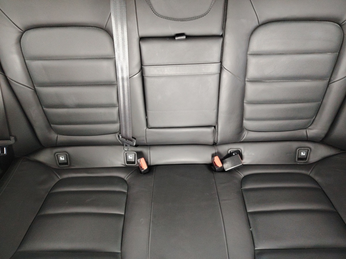 RENAULT Talisman Estate 2.0 dci 200 initiale Paris seulement 43500 kms . 2 eme Main