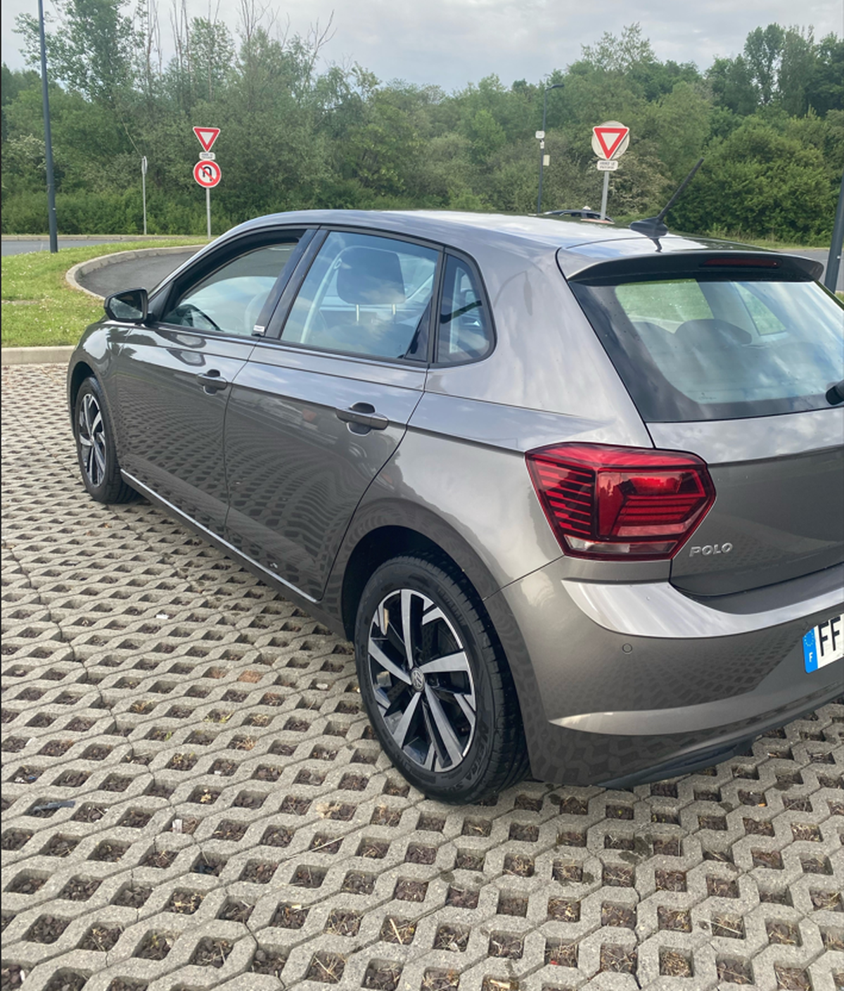 Volkswagen Polo Polo VI confortline