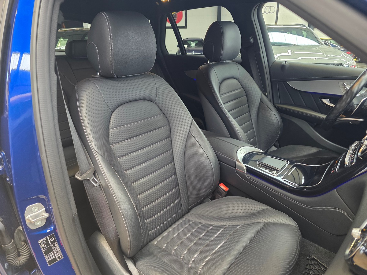 Mercedes-Benz Class GLC 3.0 43 AMG 390 PHASE 2 // SIEGES CHAUFFANTS / VENTILES // CAM / 21