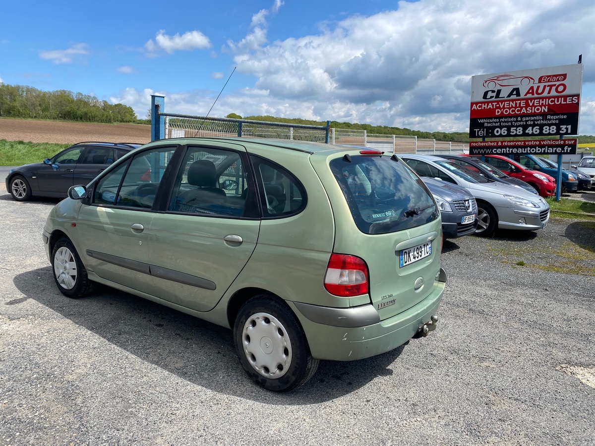 RENAULT Megane scen dci