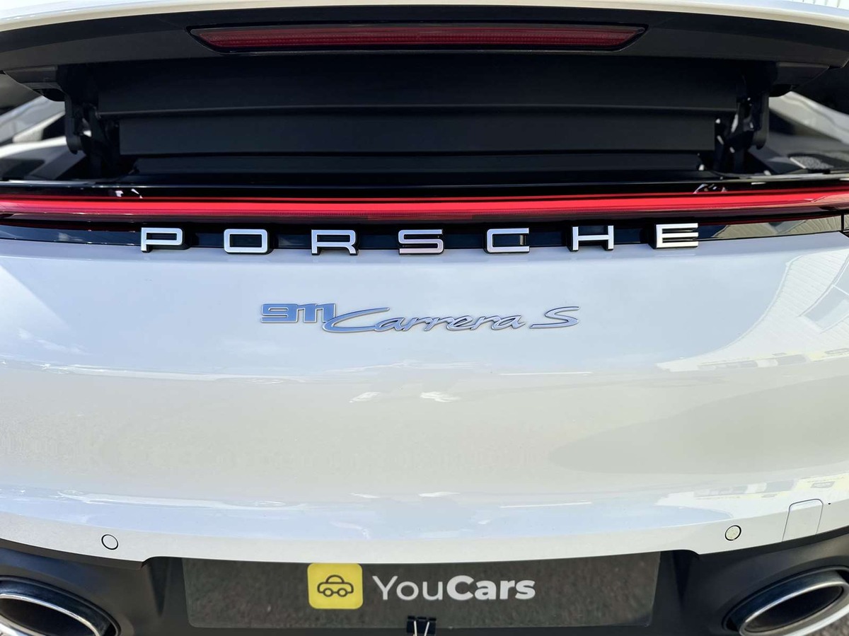 Porsche 992 911 Carrera  Coupé S 3.0 DFI PDK 450 cv - FRANCAISE- BOSE - TOIT OUVRANT - SPORT CHRONO