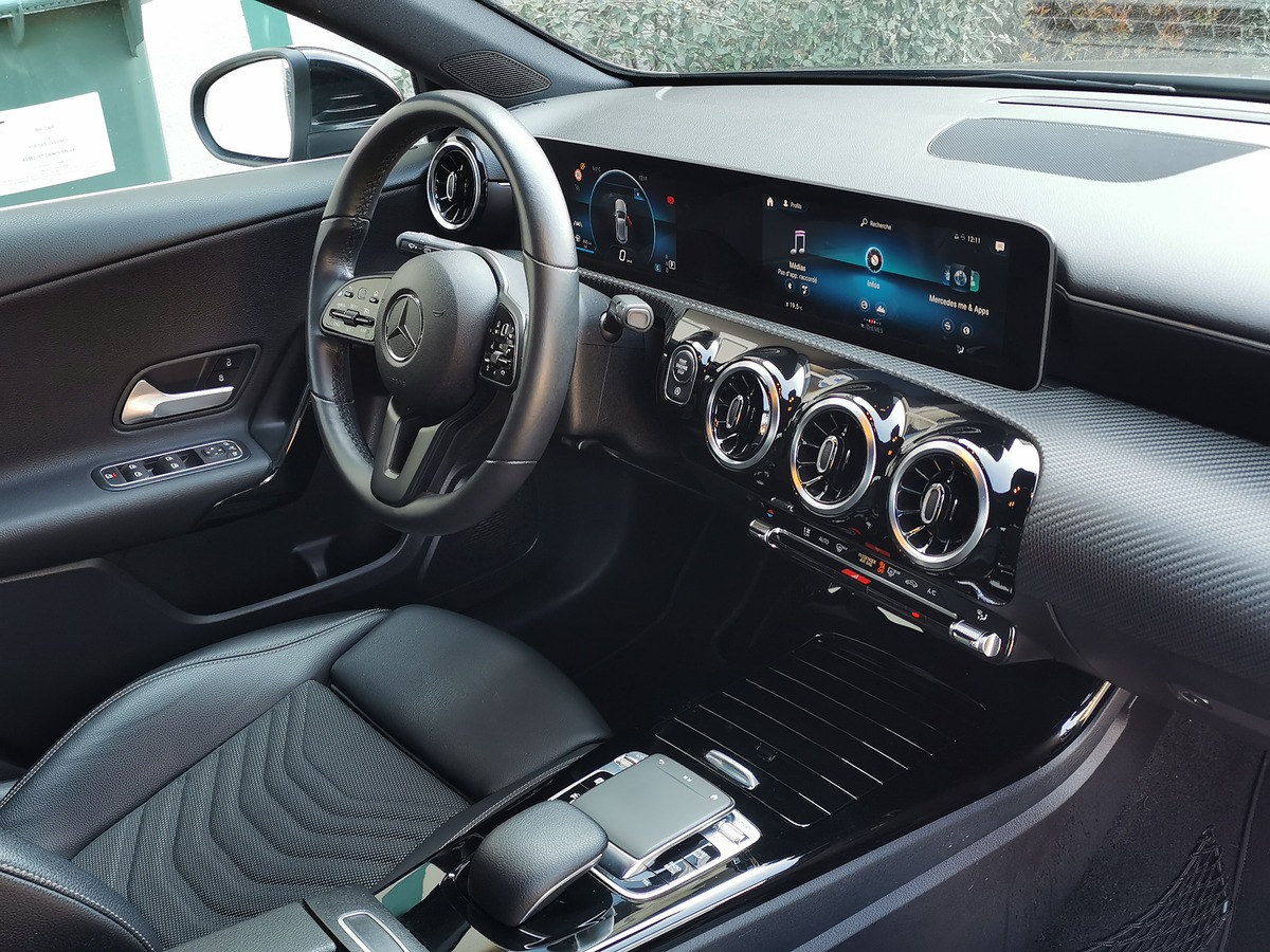 Mercedes-Benz Classe A 180 d 7G-DCT BUSINESS LINE CAM v