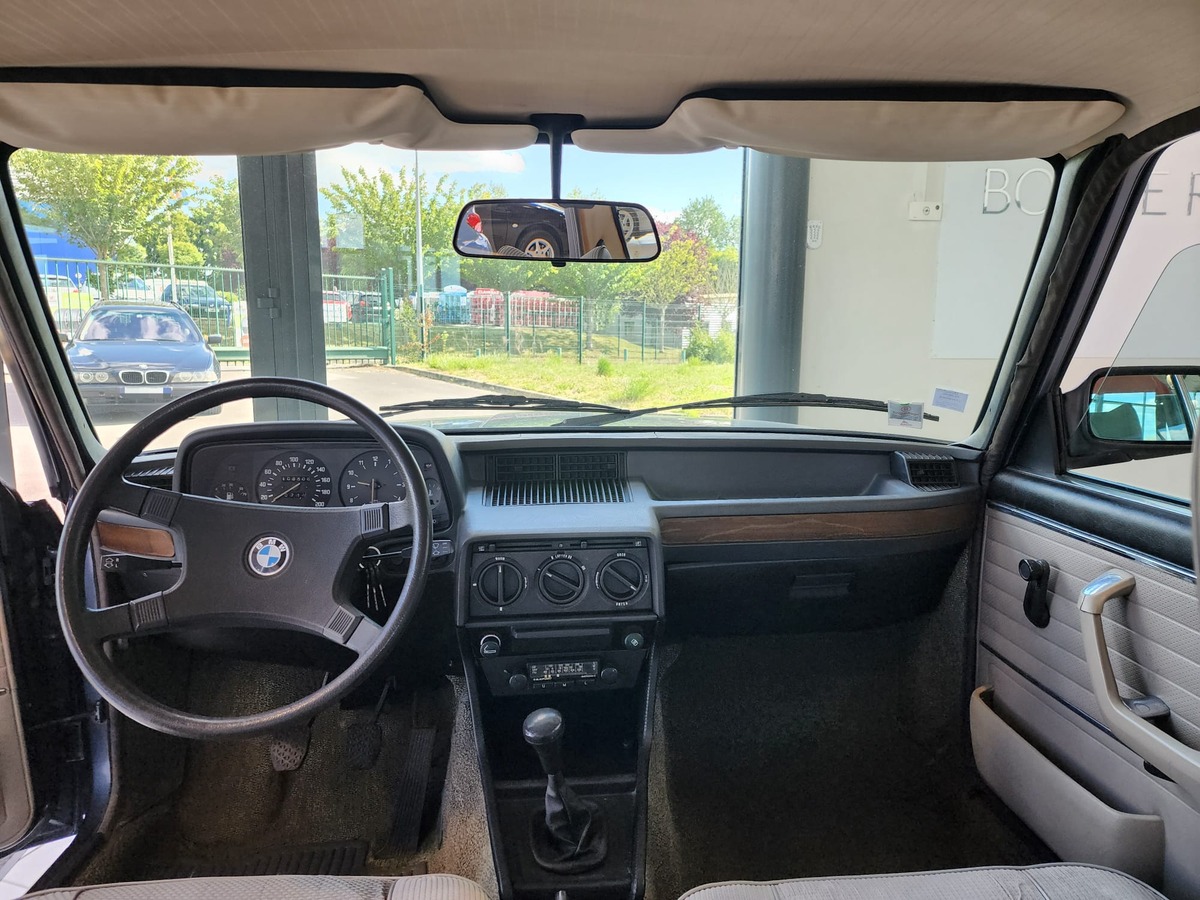 Bmw Série 5 518i -90CV
