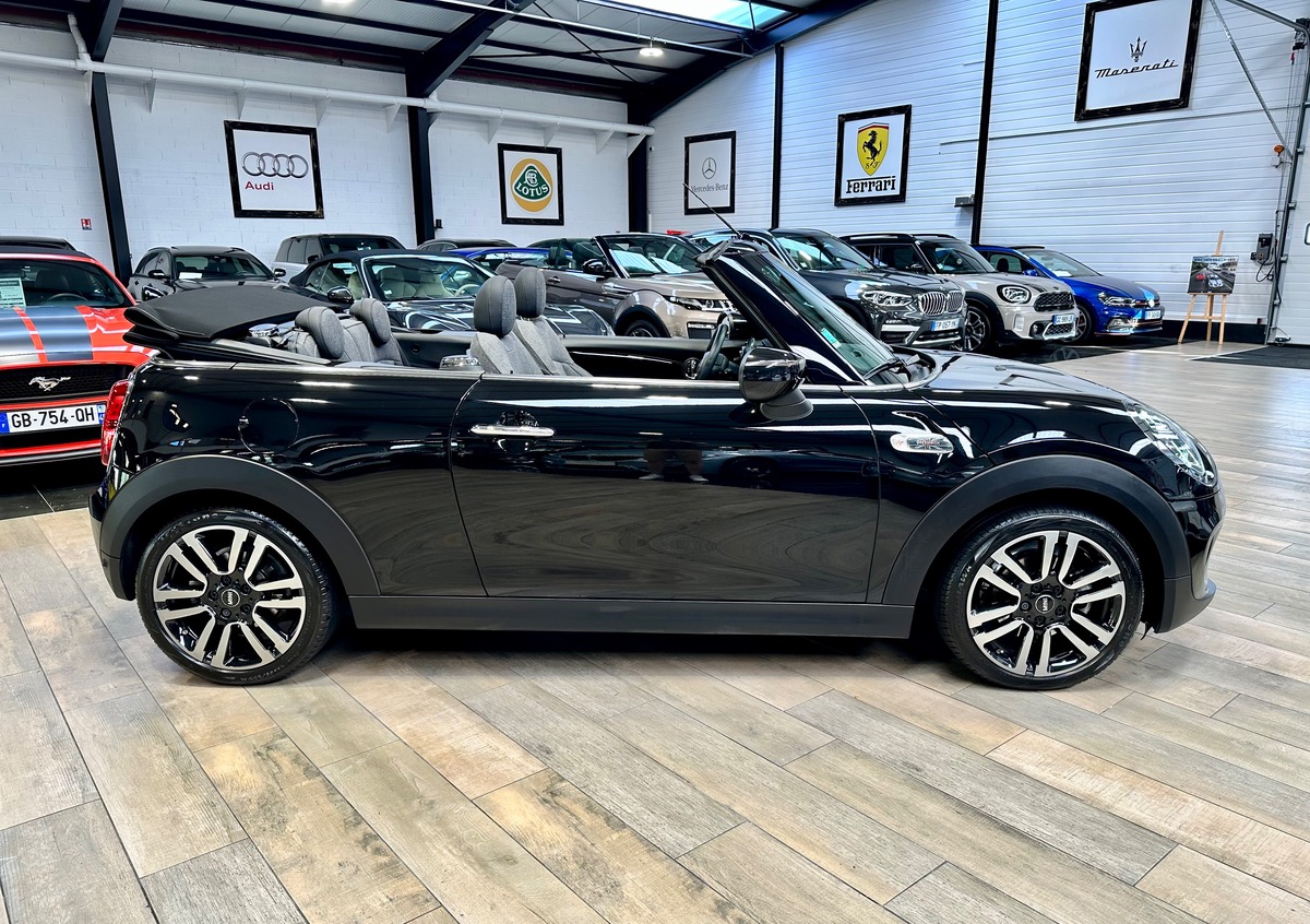 Mini Mini III Cabriolet (2) 1.5 136 Greenwich a