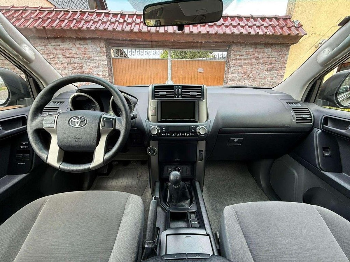 Toyota Land Cruiser D4D 190ch lounge