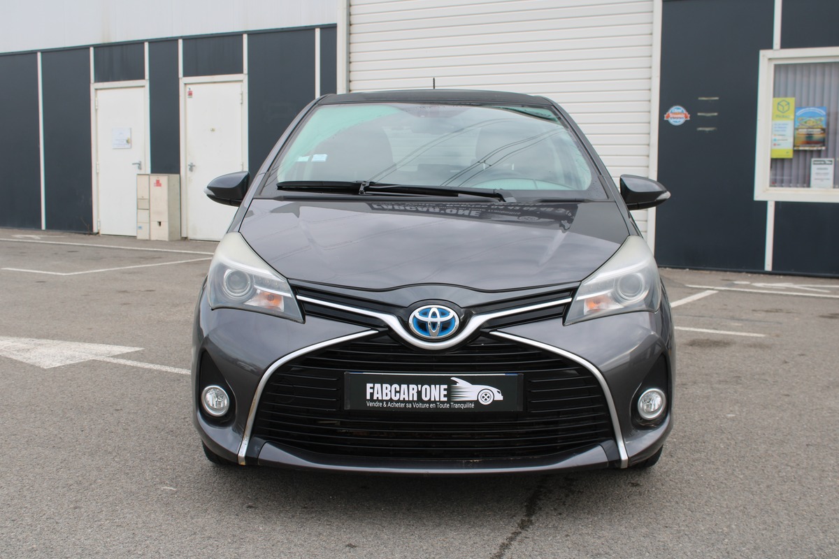 Toyota Yaris 1.5 Hybrid 75cv - Garantie 12 Mois