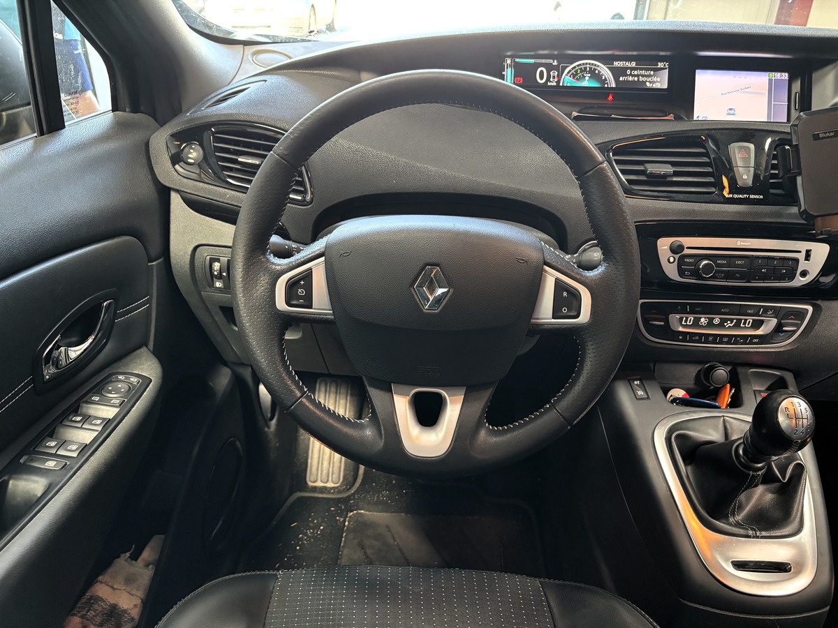 RENAULT Grand Scenic 3 (2) 1.6 DCI 130 FAP ENERGY BOSE EDITION 7PL ECO2