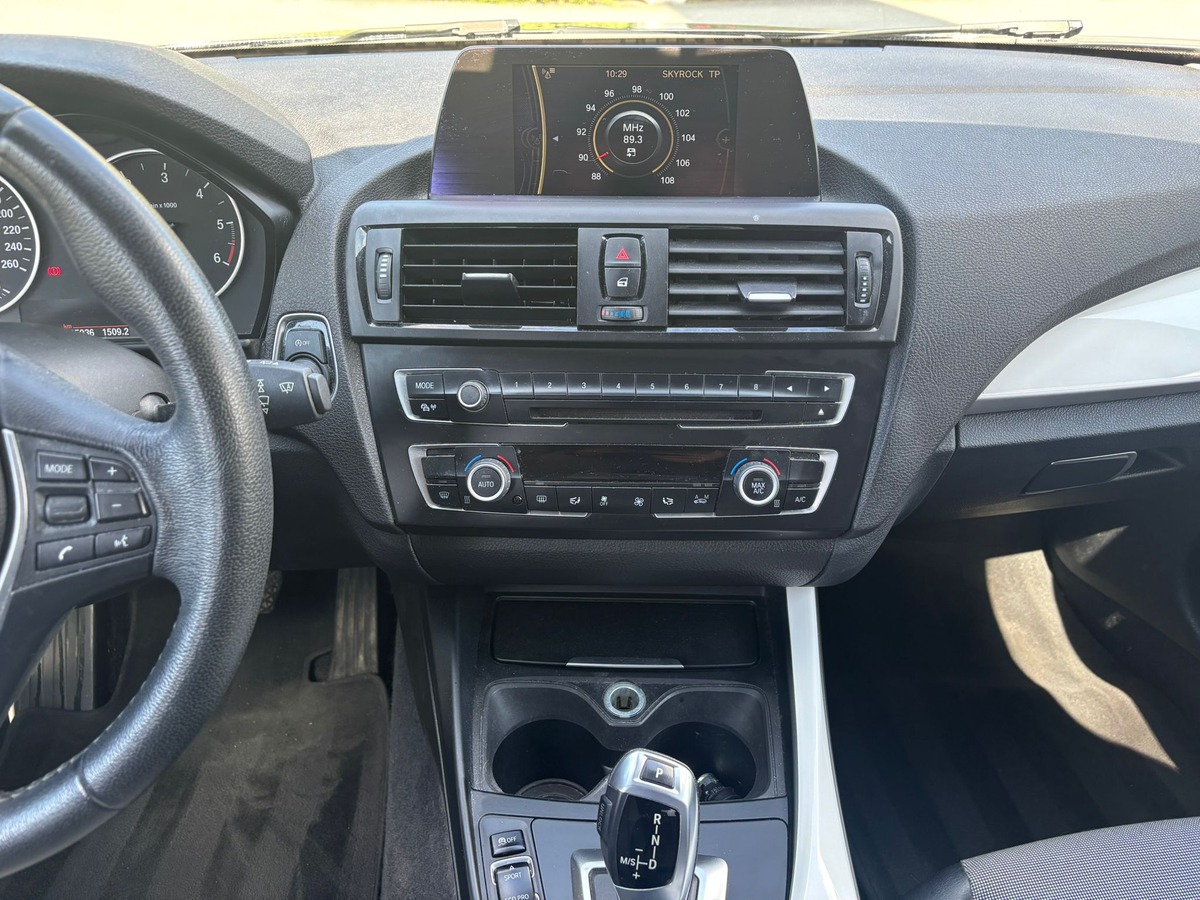 Bmw Série 1 F20 5 Portes 116D LOUNGE BVA6 - Révisée