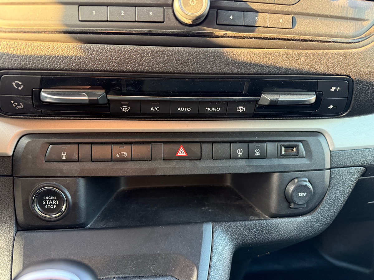 Citroën Jumpy fourgon XL 1.5 Blue-HDi 120ch S&S, 3 places, Bluetooth,