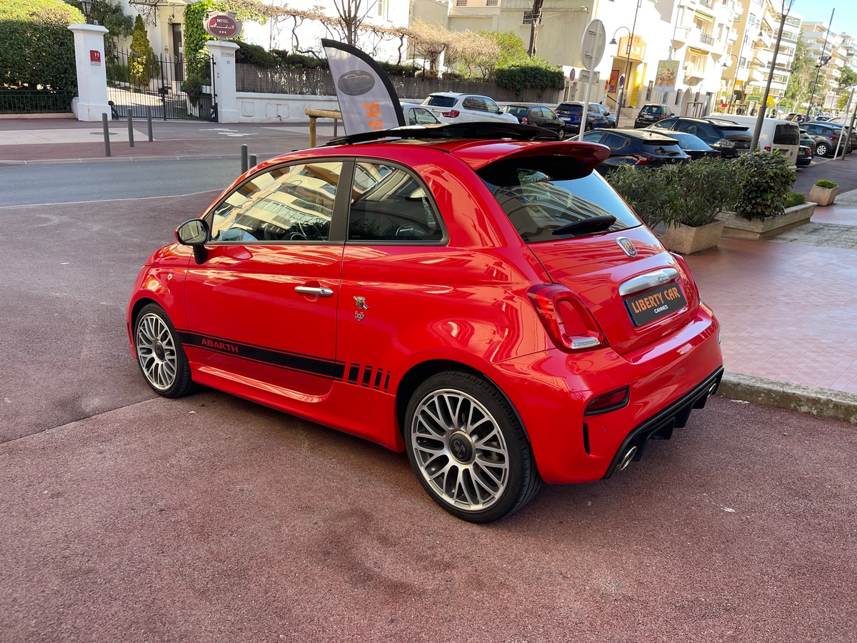 Abarth 500 1.4 145 CV / Toit ouvrant / Grand Ecran