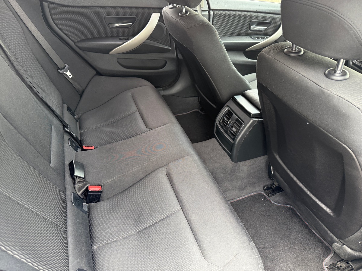 Bmw Série 4 Gran Coupé Gran Coupé 420d 2.0 d 190cv Luxury, Sièges chauffants