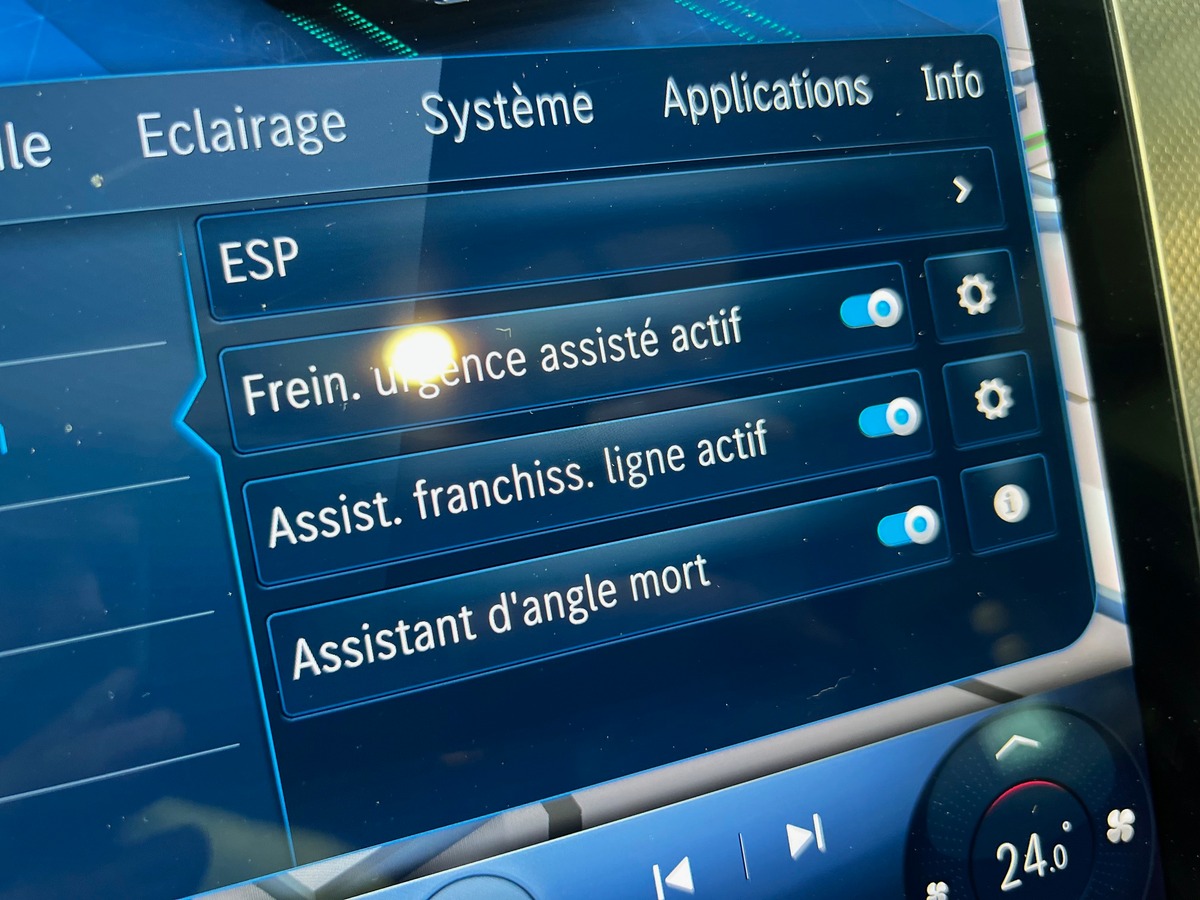 Mercedes-Benz Class GLC II 300 DE HYBRID EQ 4MATIC AMG LINE + 9G-TRONIC