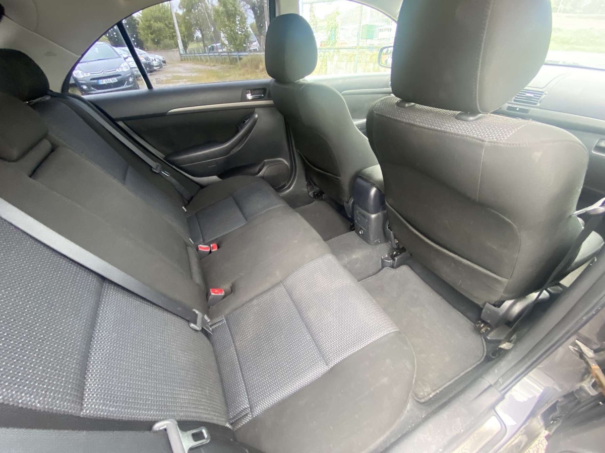 Toyota Avensis 2.2 d4d 150cv