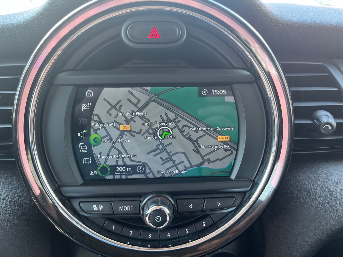 Mini Mini 136ch, BVA, SUIVI MINI, CARPLAY, RADAR AVANT ET ARRIERE, LIMITEUR, SIEGES CHAUFFANT