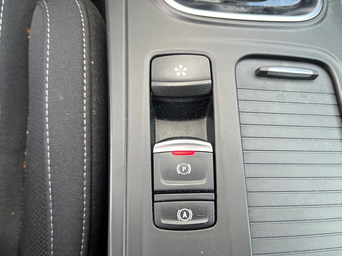 RENAULT Megane IV ESTATE 1.6 E-TECH PLUG-IN HYBRIDE 160 BUSINESS