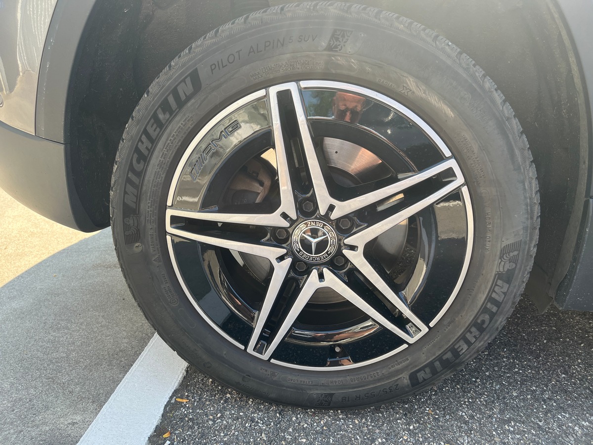 Mercedes-Benz EQA 250 AMG 190ch, SUIVI MERCEDES,SIEGES CHAUFFANT, TOIT OUVRANT, CHARGEUR A INDUCTION