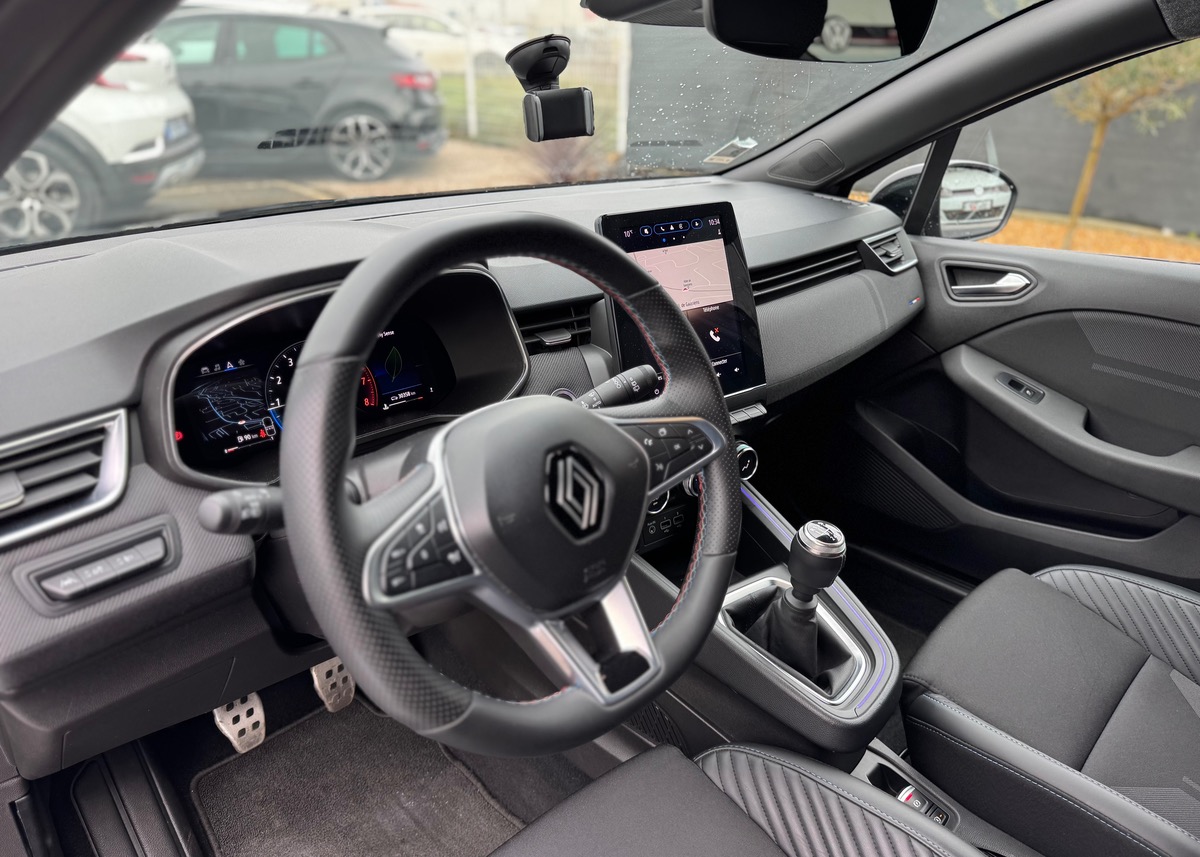 RENAULT Clio V ESPRIT ALPINE