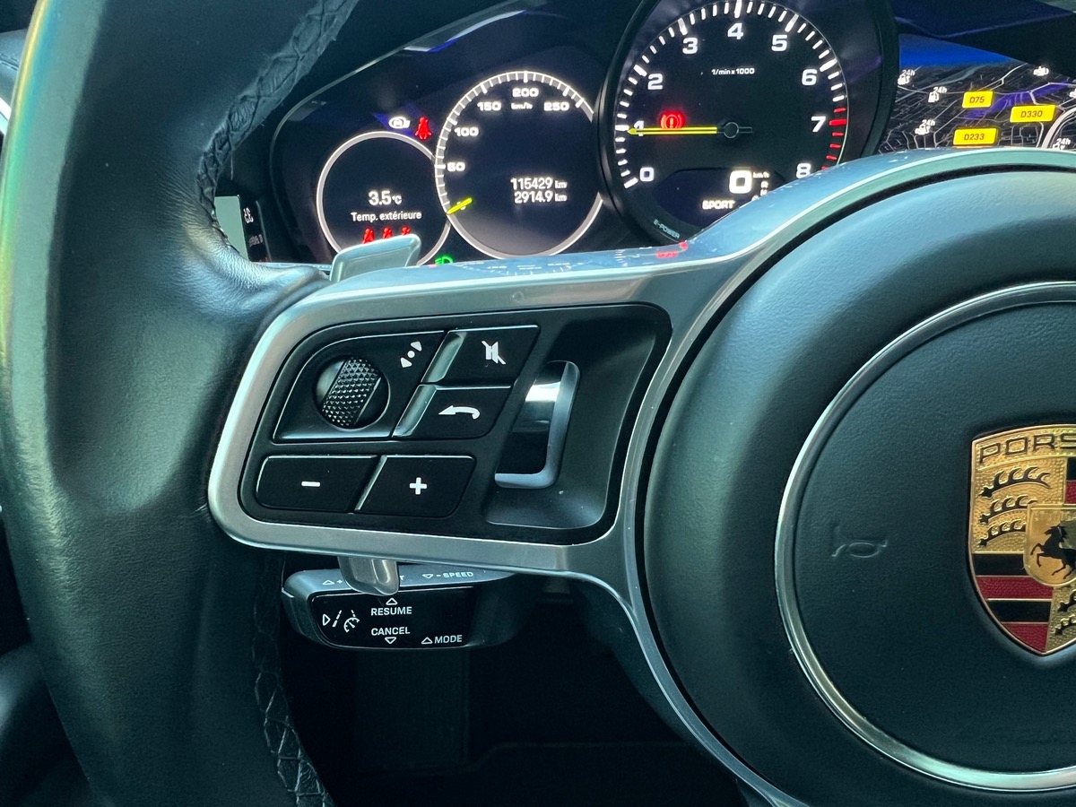 Porsche Cayenne Coupé III E-Hybrid 3.0 V6 462