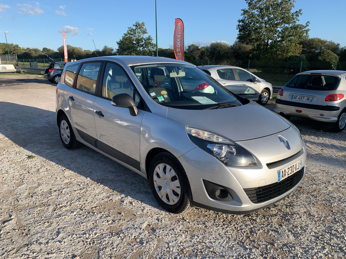 RENAULT Grand Scenic 1.5 dci - 105 - 7pl 139614KM