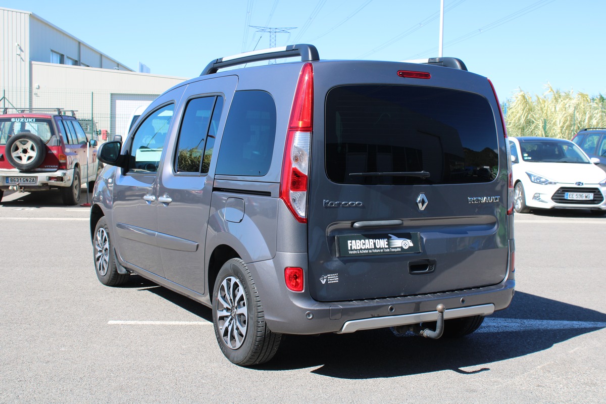 RENAULT Kangoo 1.5 Blue dCi 115ch Intens