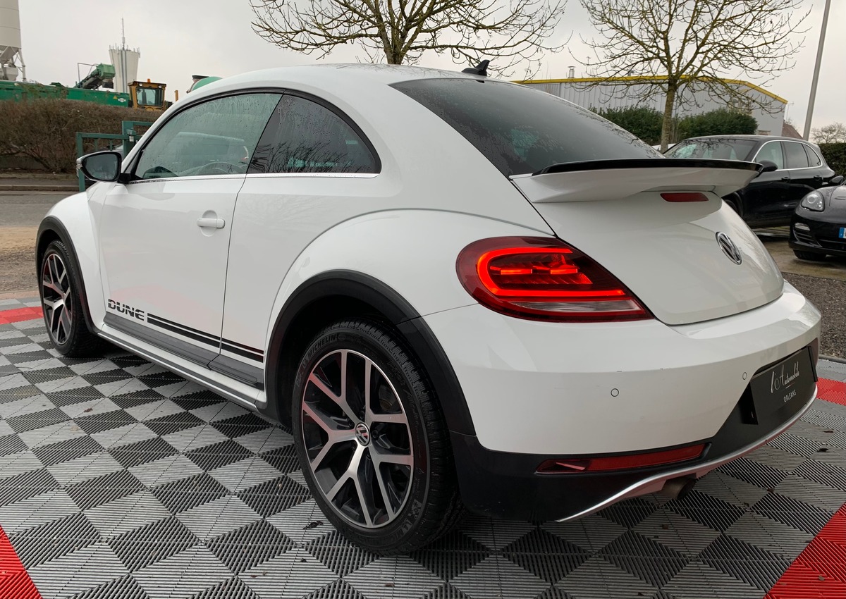 Volkswagen Coccinelle (2) 2.0 TDI 110 DUNE J