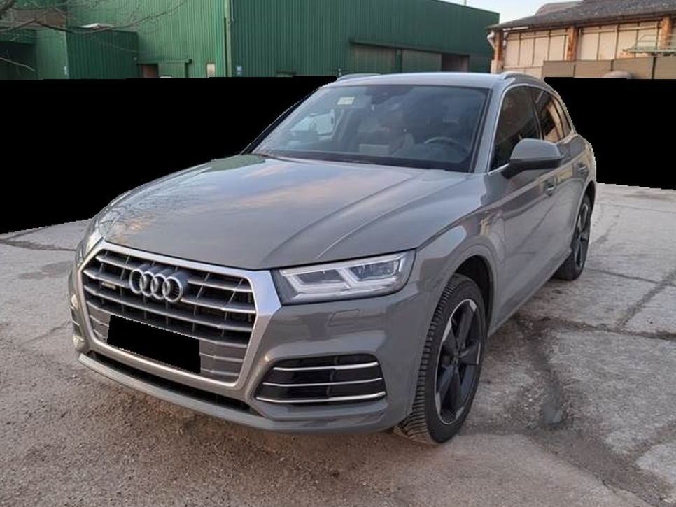 Image: Audi Q5 50 TFSIE 299 CH S-LINE PLUS QUATTRO ROTOR PHEV