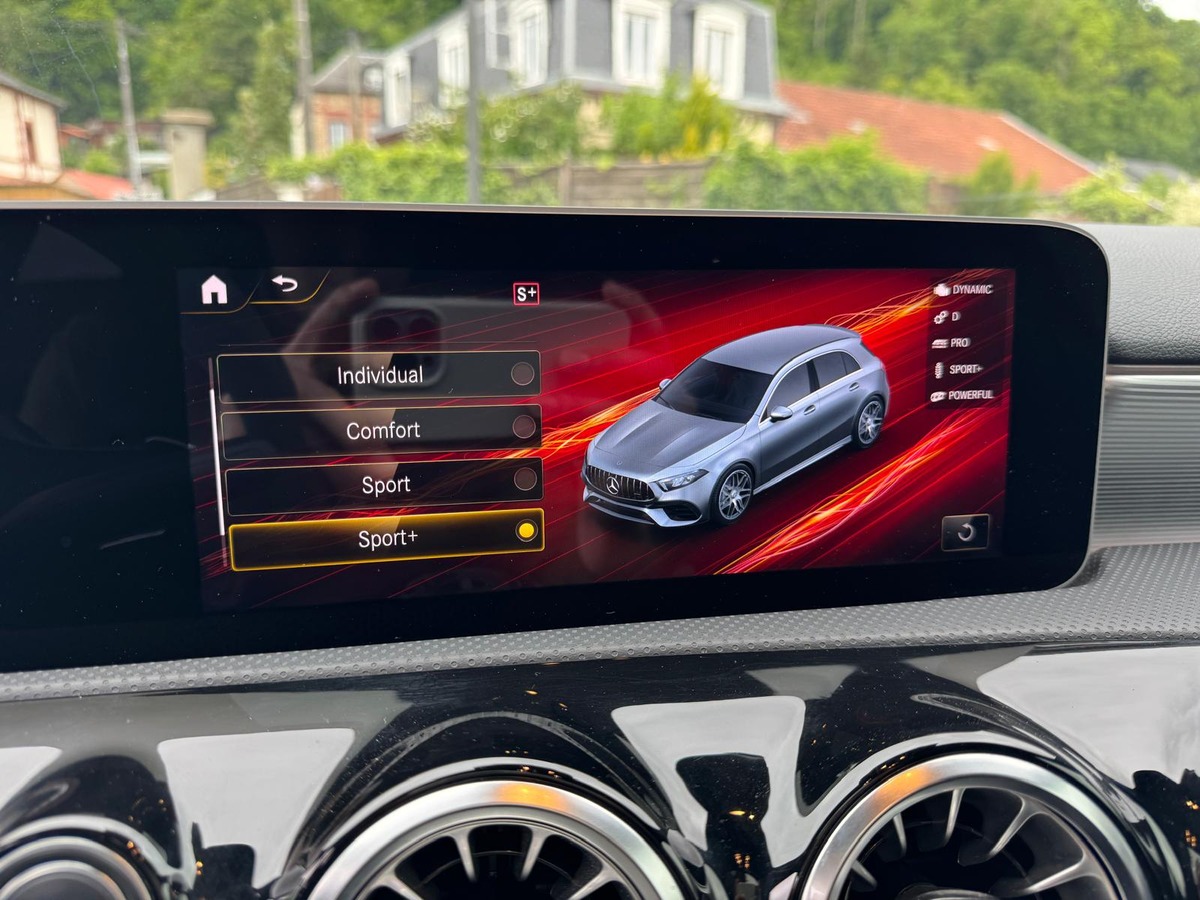 Mercedes-Benz Classe A 45 S AMG 2.0 4MATIC 8G 421 cv