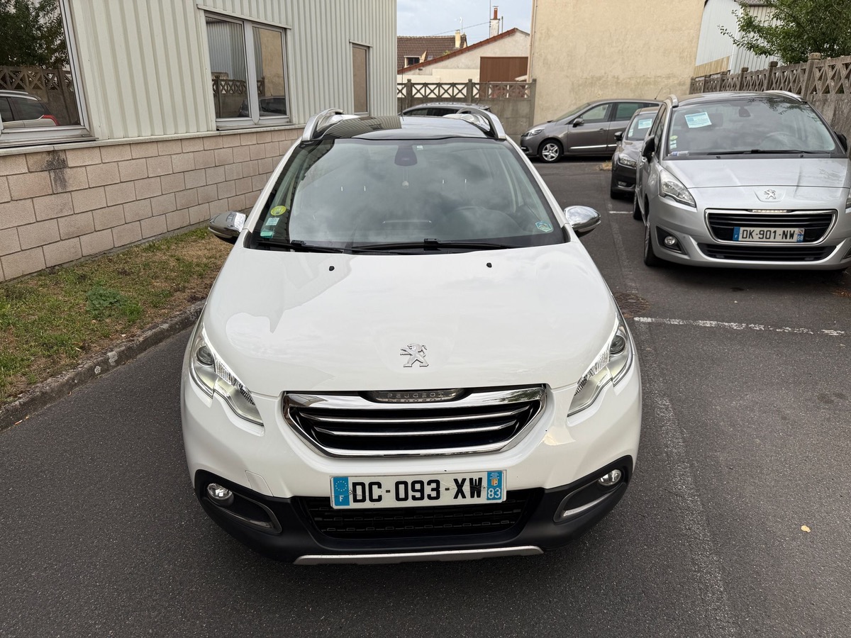 Peugeot 2008 1.6 e-HDI 115 CV féline titane 4XCB