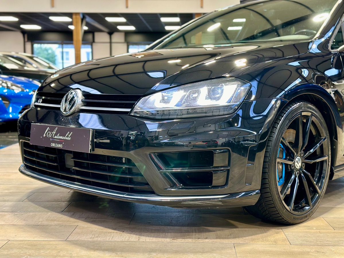 Volkswagen Golf 7 R 2.0 TSI 300 DSG7 4Motion Full Options