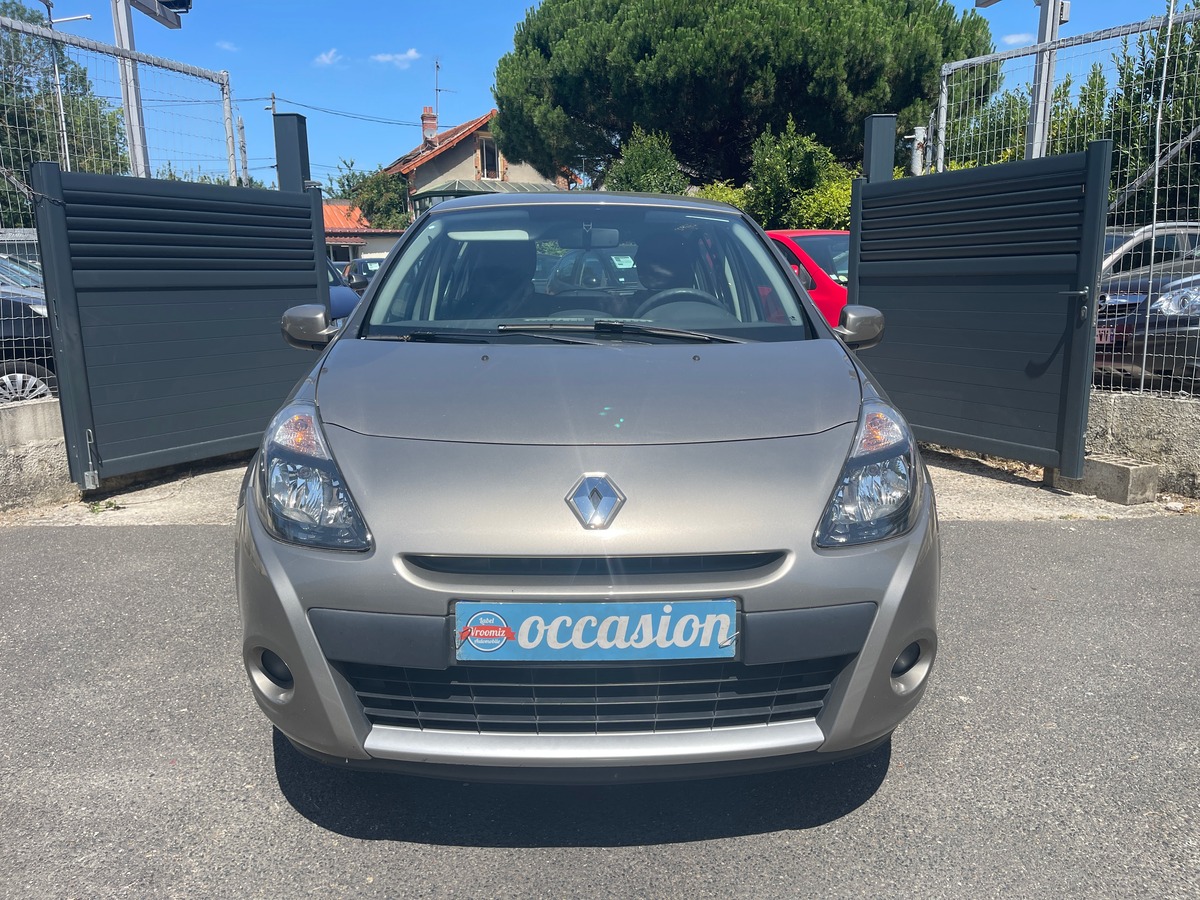 RENAULT Clio IV 1.2 EDITION