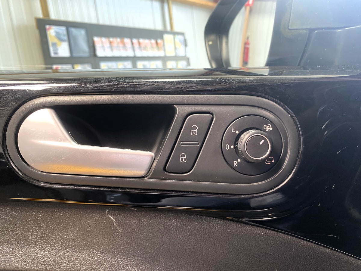 Volkswagen Coccinelle 2.0 TDI 110 CH COUTURE