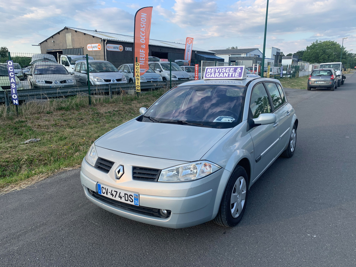 RENAULT Megane mégane 1.6i 115cv 105237kms