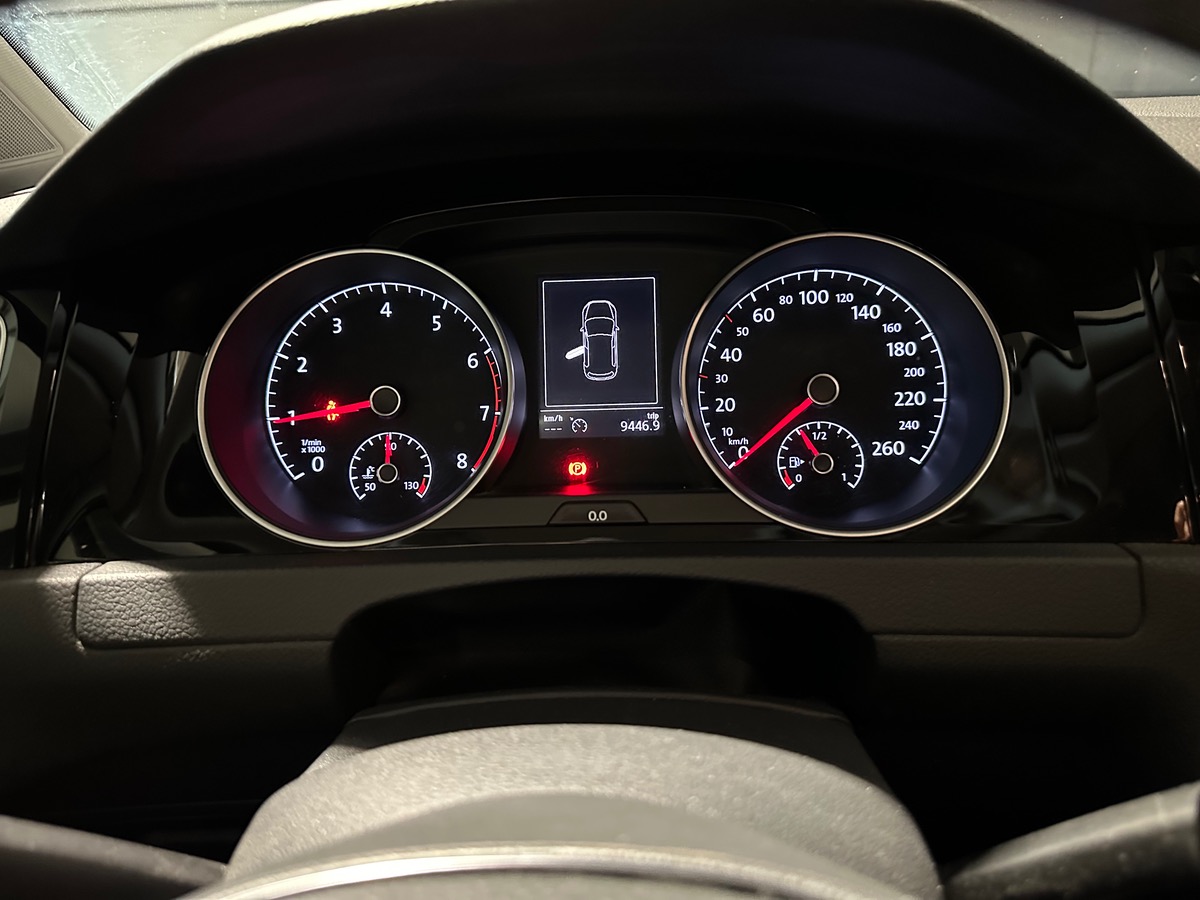 Volkswagen Golf 7 PHASE 2 1.0 TSI Blue Motion finition SOUND