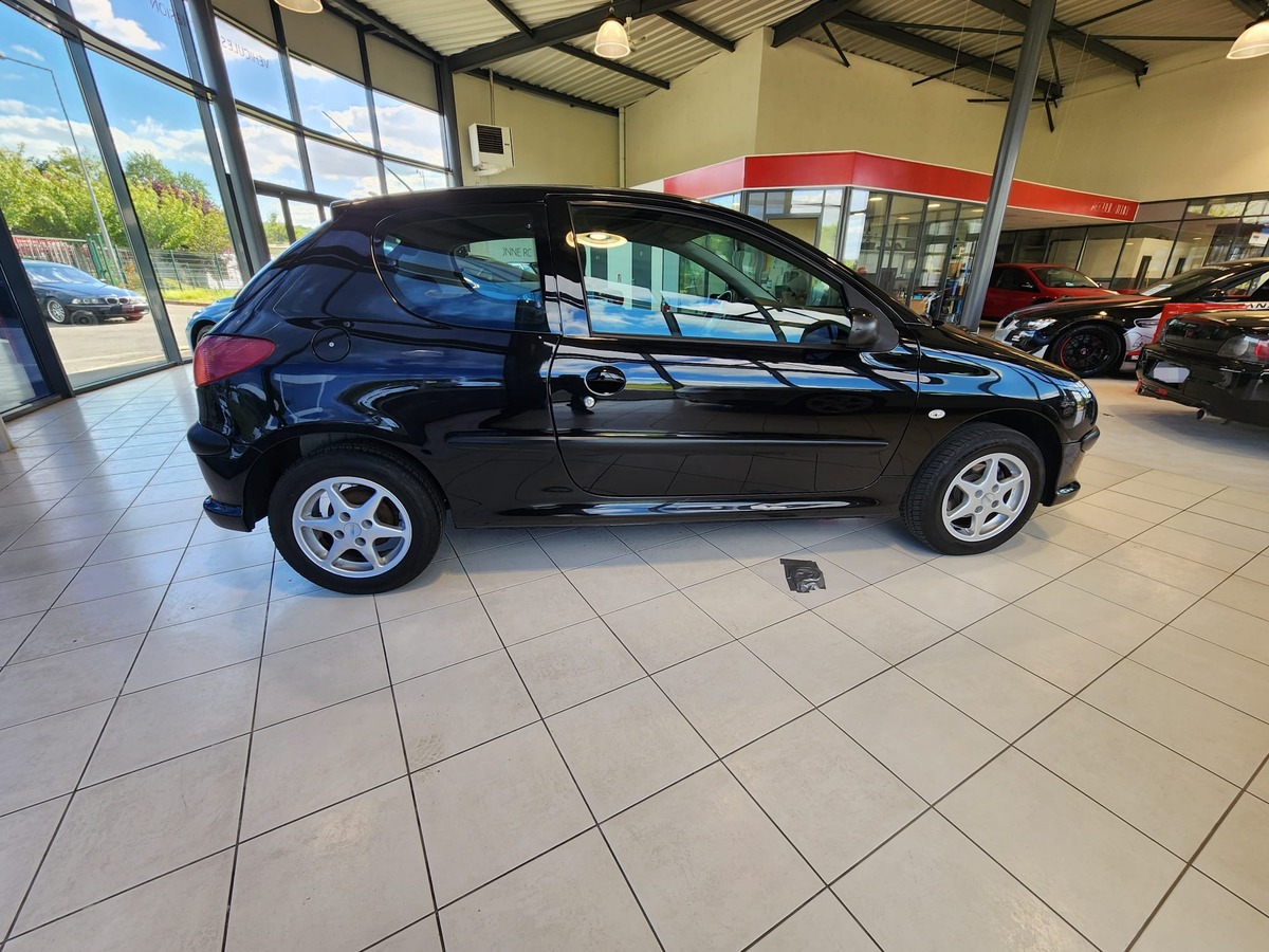 Peugeot 206 1.4L 75CV