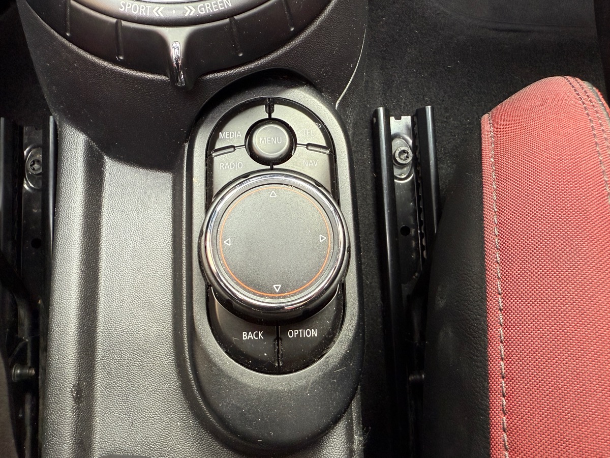 Mini Cooper III (F56) 2.0 231 JCW 231 BVA6 ligne d'echappement REMUS