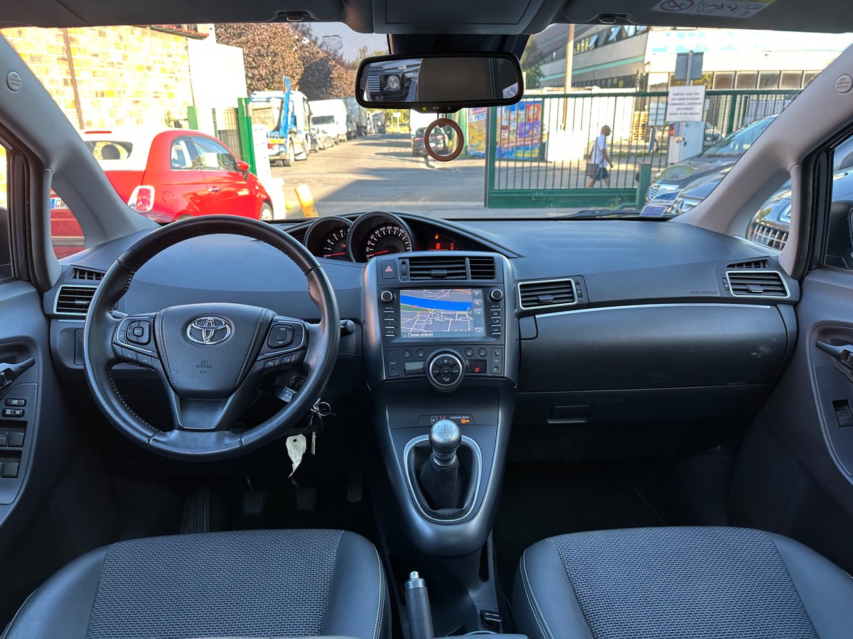 Toyota Verso D-4D 112 CV 7 place 1er Main 4XCARTE 