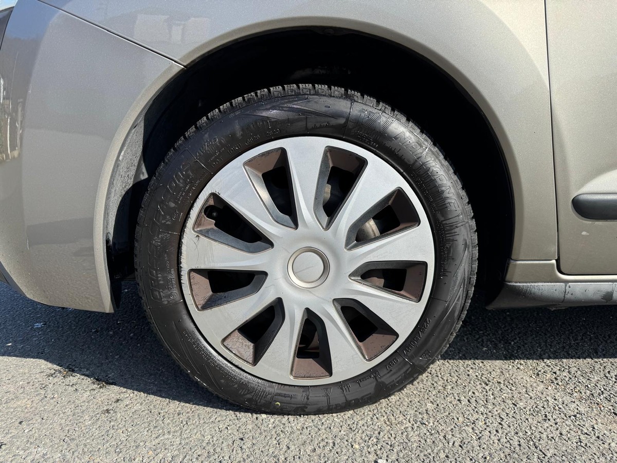 Peugeot 3008 1.6 HDI 110-PREMIUM-DISTRIBUTION OK-GARANTIE