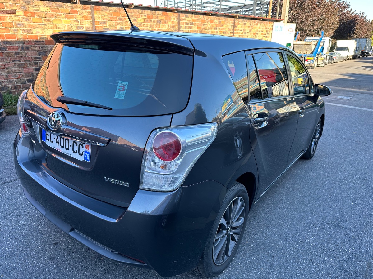 Toyota Verso D-4D 112 CV 7 place 1er Main 4XCARTE 