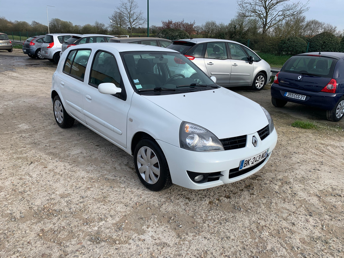 RENAULT Clio 1.5 dci - 65CH 203965KM