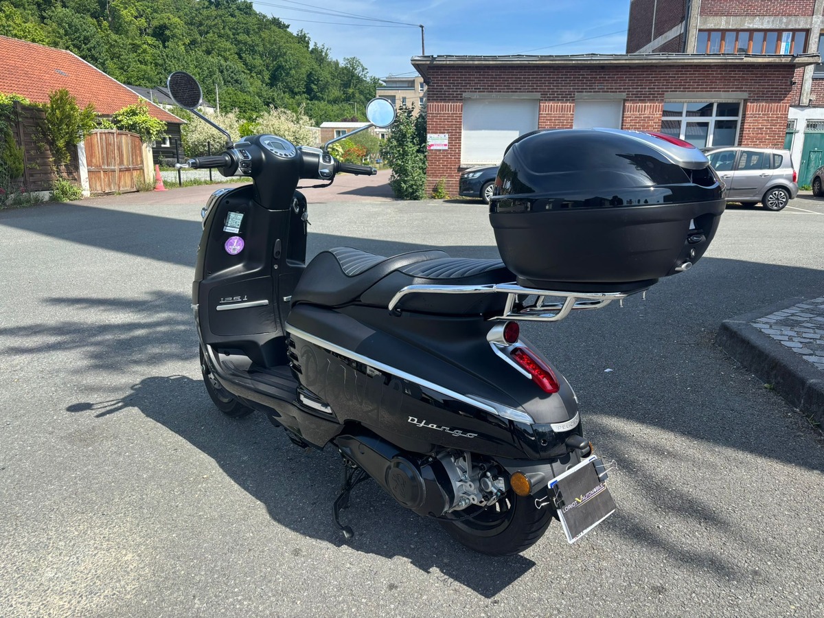 Peugeot DJANGO 125cc ABS DARK - Top case - Porte bagage avant