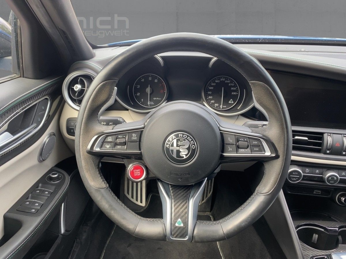 Alfa Romeo Giulia 2.9 V6 510ch Quadrifoglio AT8